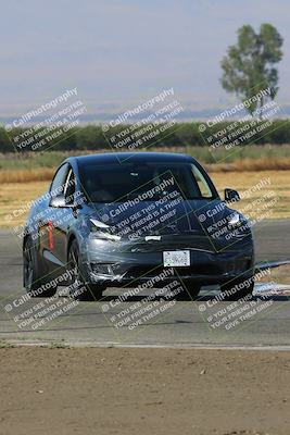 media/Sep-17-2023-Speed Ventures (Sun) [[7e780ba612]]/Purple/Session 1 (Grapevine)/